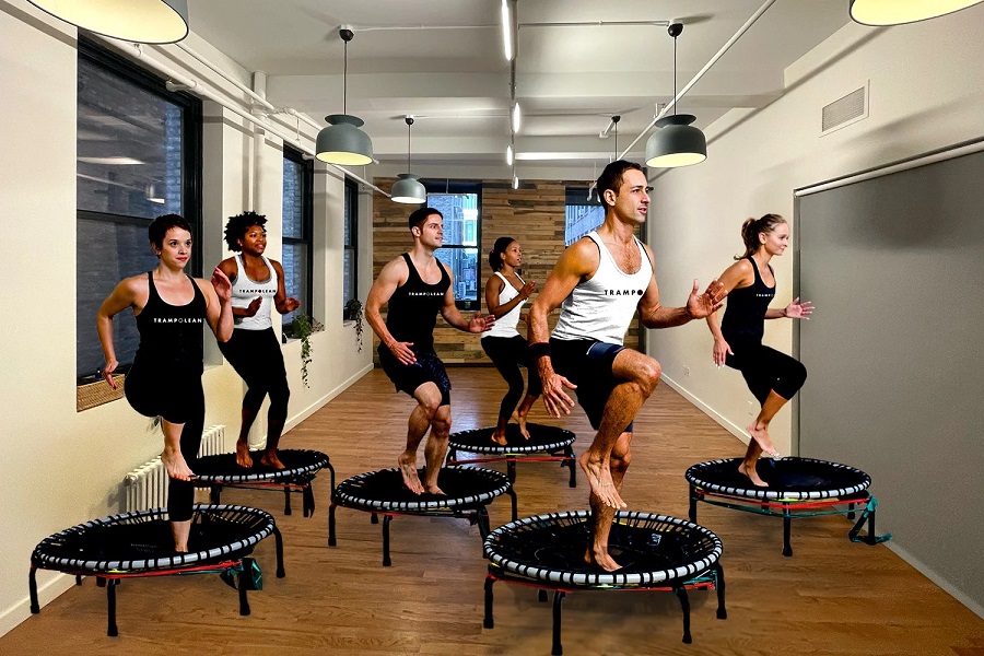 Lunch-Hour Trampoline Sessions for Singapore CBD Teams